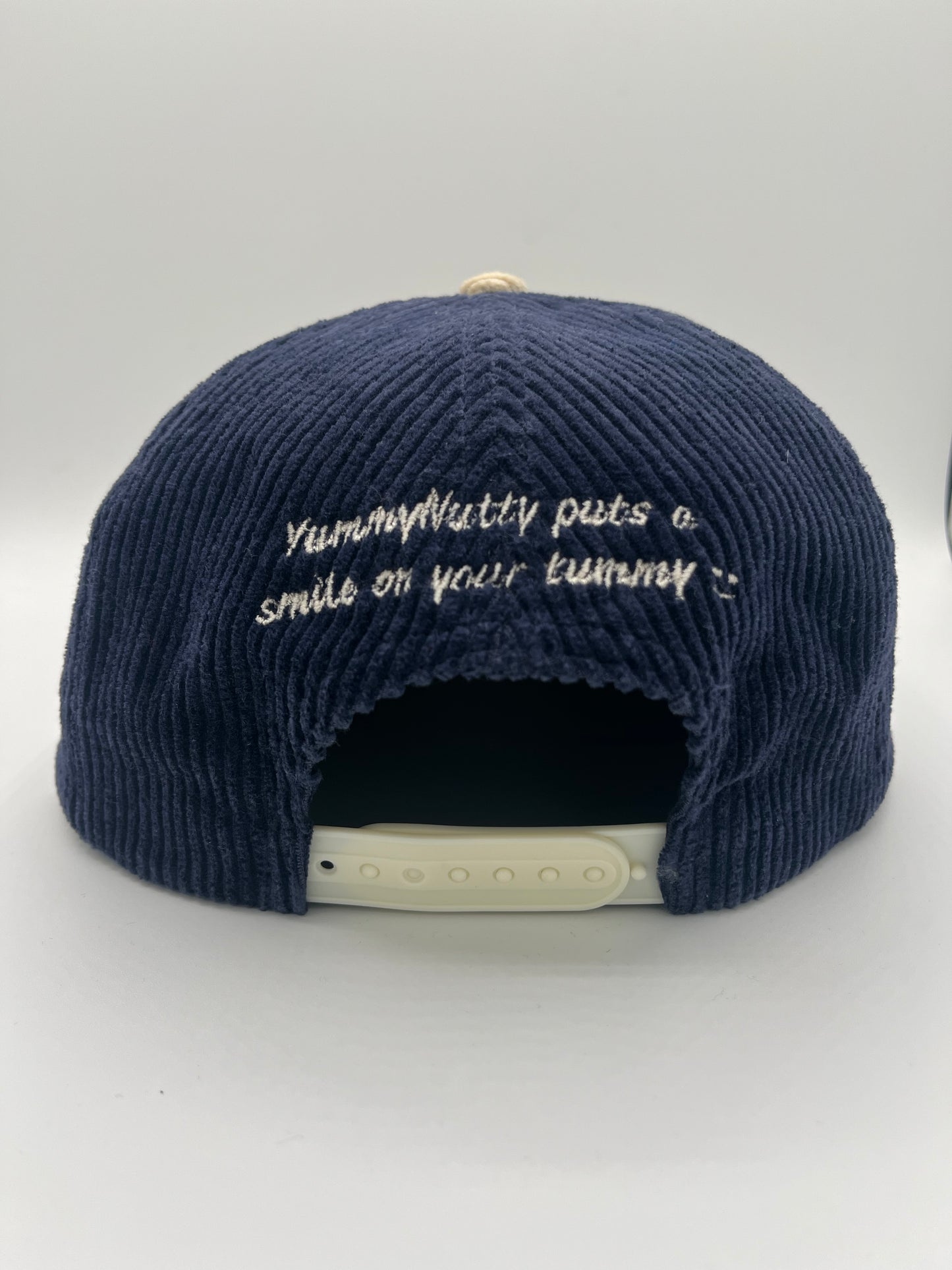 Corduroy Hat-White/Navy